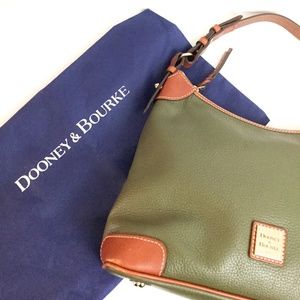 SOLD // Dooney and Bourke Pebble Grain Hobo